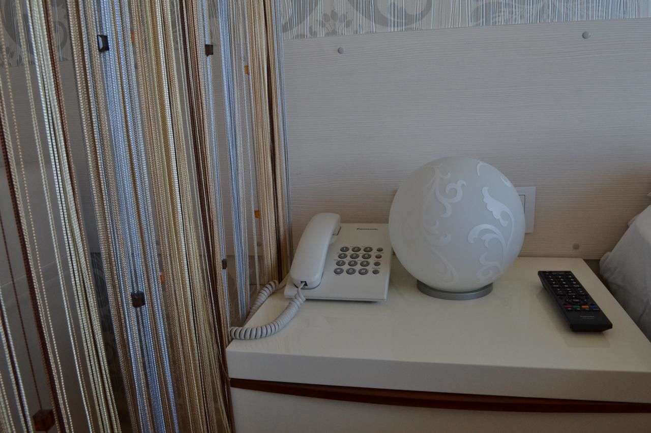 Апартаменты Seven Eleven Apartment HOTEL in Most City Днепр