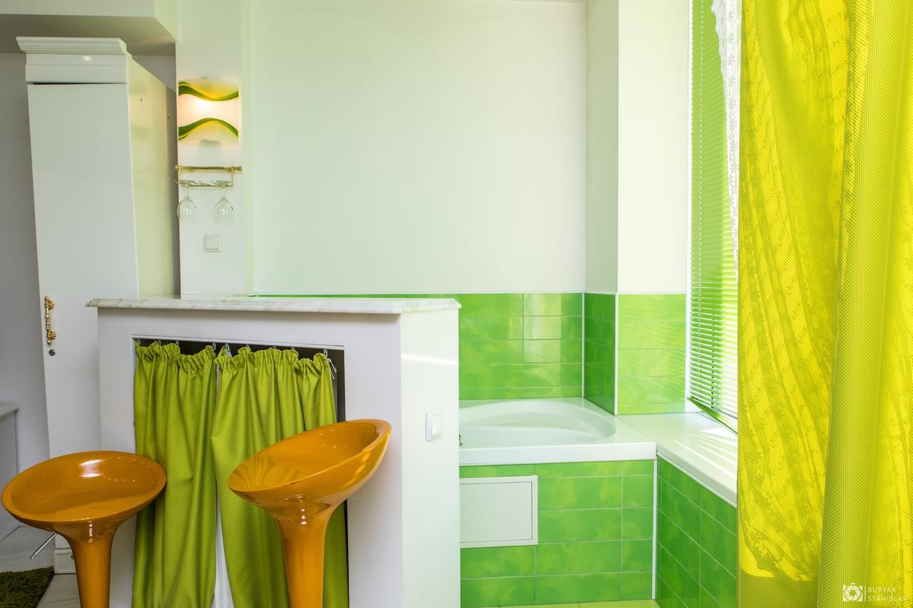 Апартаменты Seven Eleven Apartment HOTEL in Most City Днепр-39