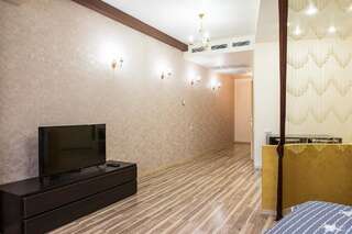 Апартаменты Seven Eleven Apartment HOTEL in Most City Днепр Улучшенные апартаменты-5