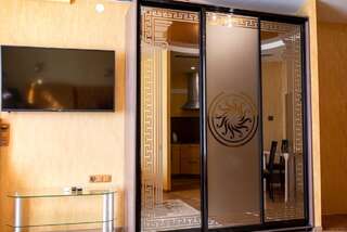 Апартаменты Seven Eleven Apartment HOTEL in Most City Днепр Роскошные апартаменты-4