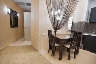 Апартаменты Seven Eleven Apartment HOTEL in Most City Днепр Улучшенные апартаменты-21