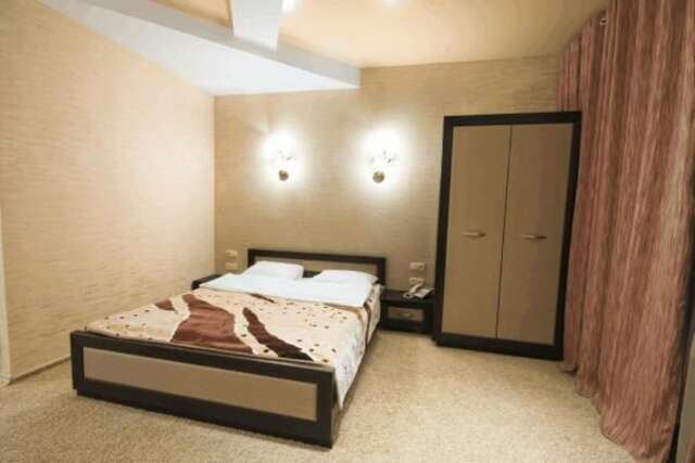 Апартаменты Seven Eleven Apartment HOTEL in Most City Днепр-60